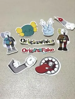 2026年最新】KAWS ステッカーの人気アイテム - メルカリ