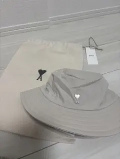 2026年最新】AMI PARIS バケットハットの人気アイテム - メルカリ