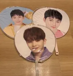 2026年最新】seventeen ウジ うちわの人気アイテム - メルカリ