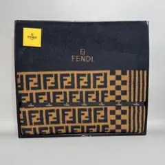 2026年最新】Fendi 布団・毛布の人気アイテム - メルカリ