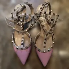 2026年最新】valentino ロックスタッズパンプスの人気アイテム - メルカリ