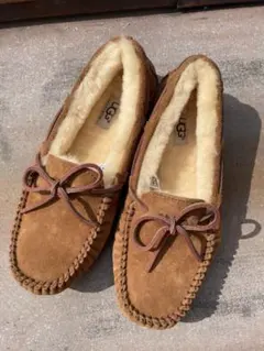 2026年最新】アグ UGG モカシンの人気アイテム - メルカリ