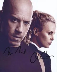 2026年最新】ヴィンディーゼル サインの人気アイテム - メルカリ