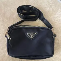 2026年最新】prada ショルダーバッグ ノベルティの人気アイテム - メルカリ