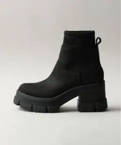 2026年最新】UGGブルックリンチェルシーの人気アイテム - メルカリ