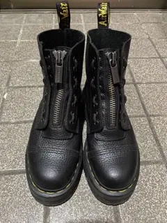 2026年最新】シンクレア dr.martensの人気アイテム - メルカリ