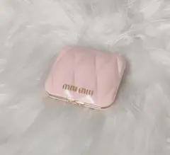 2026年最新】miumiu コンパクト ミラーの人気アイテム - メルカリ