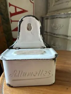 2026年最新】アリュメット缶の人気アイテム - メルカリ