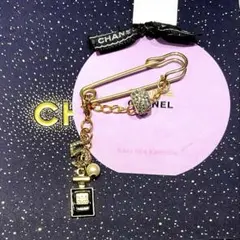 2026年最新】CHANEL シャネル ピンブローチの人気アイテム - メルカリ