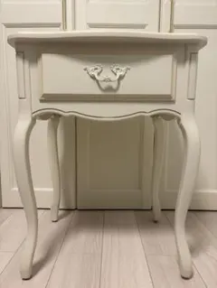 2026年最新】Laura Ashley サイドテーブル・ナイトテーブル・ロー