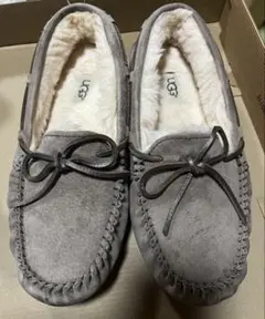 2026年最新】UGG ダコタ グレーの人気アイテム - メルカリ