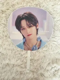 2026年最新】straykidsうちわの人気アイテム - メルカリ