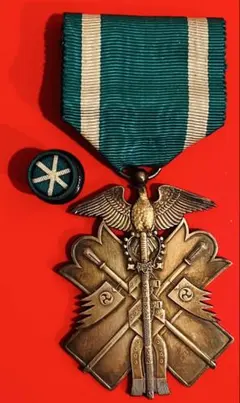 2026年最新】功七級金鵄章の人気アイテム - メルカリ