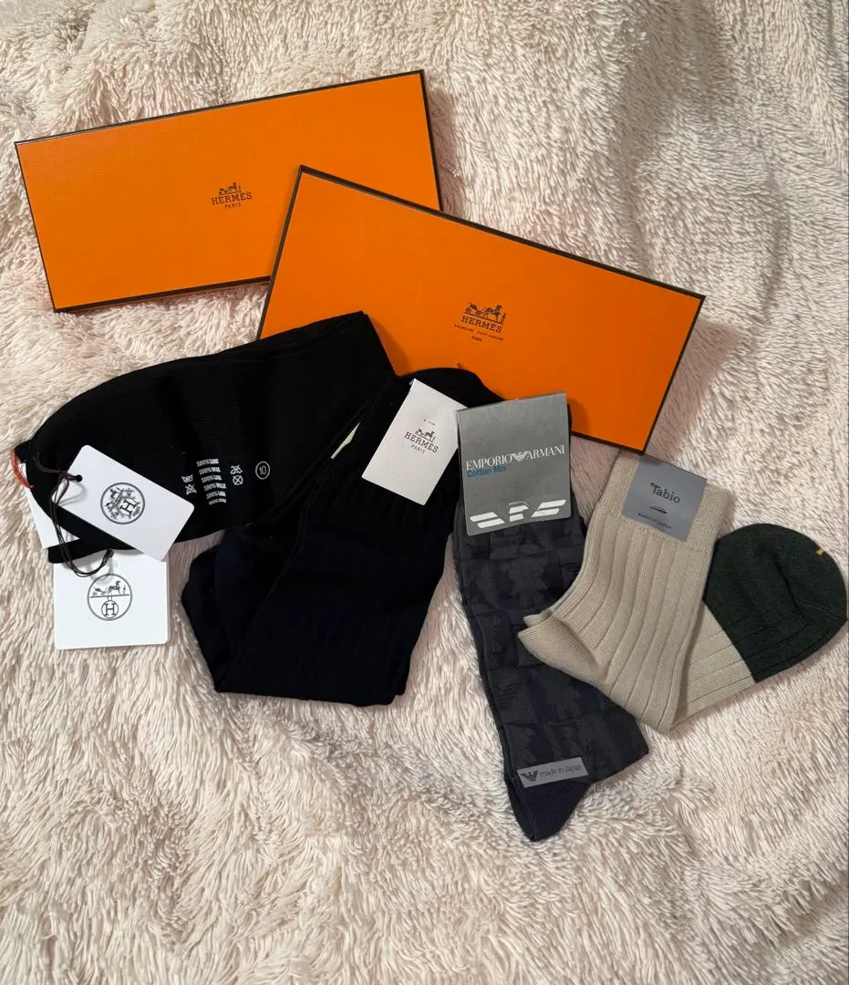2026年最新】HERMES ソックスの人気アイテム - メルカリ
