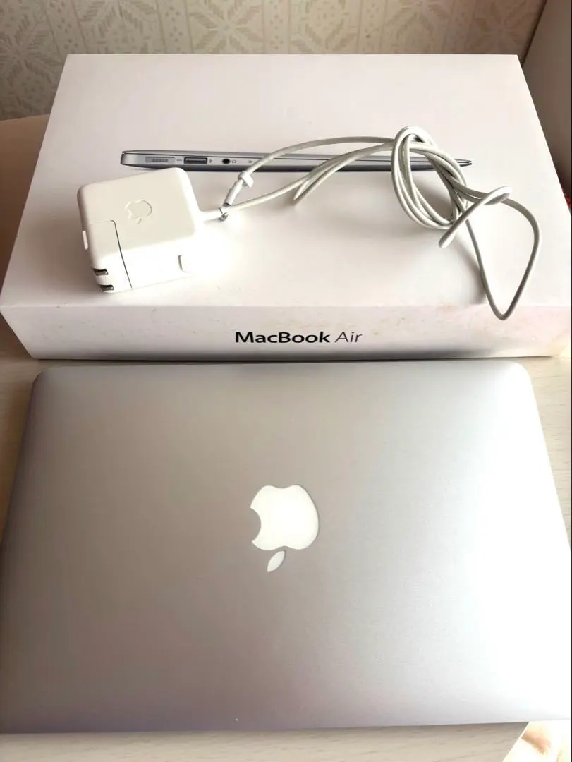 2026年最新】macbook air mid2012の人気アイテム - メルカリ