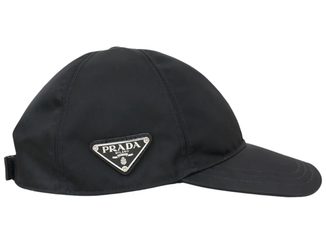 2026年最新】PRADA フライトキャップの人気アイテム - メルカリ