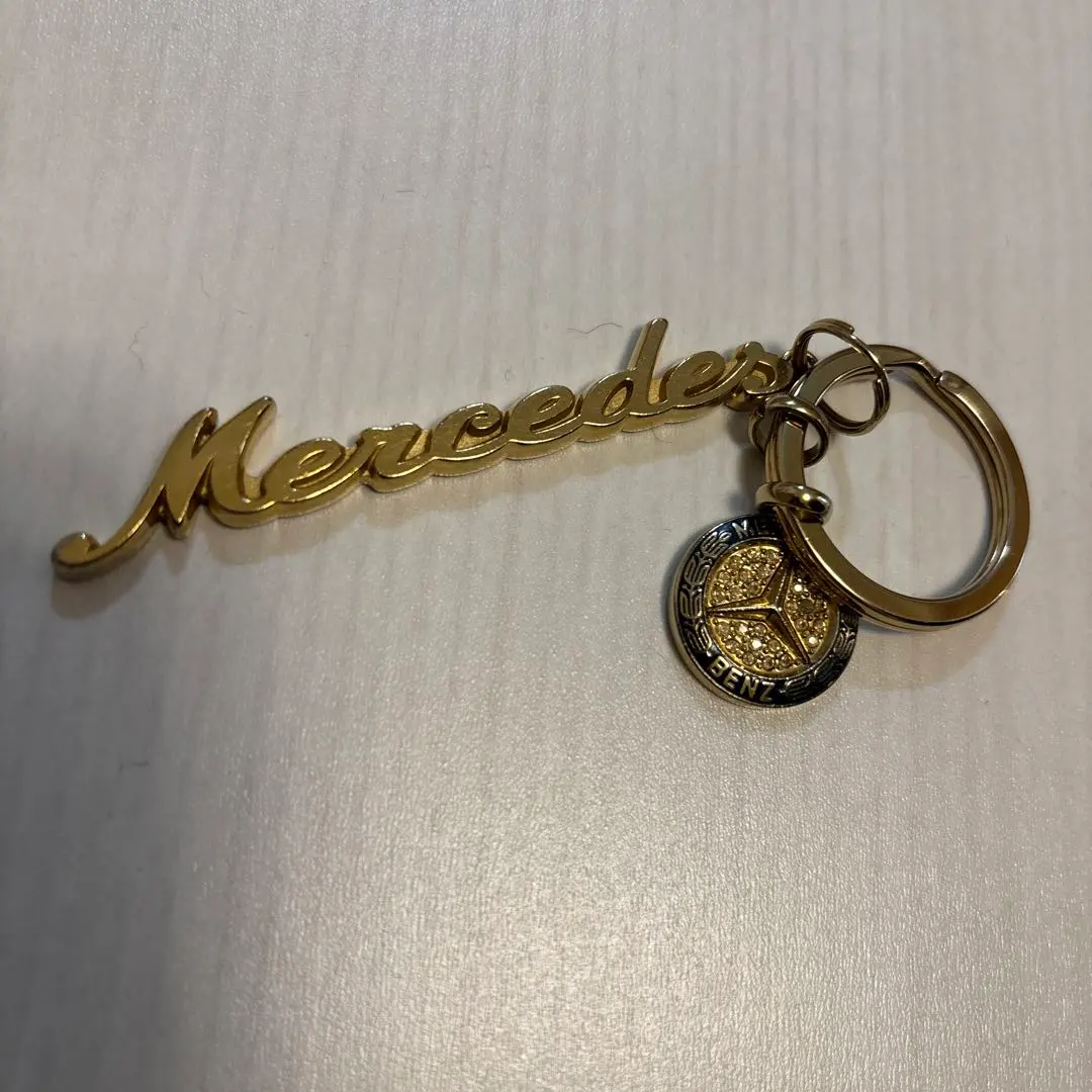 2026年最新】ベンツ キーホルダー スワロフスキーの人気アイテム