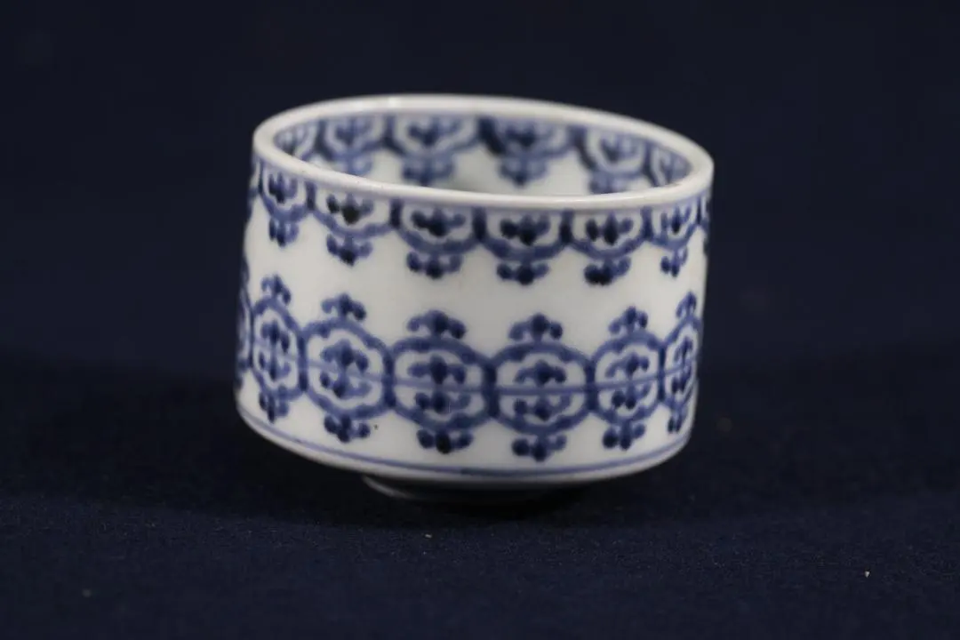 2026年最新】半筒 猪口 古伊万里の人気アイテム - メルカリ