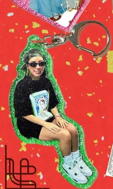 2026年最新】仲里依紗 re キーホルダーの人気アイテム - メルカリ