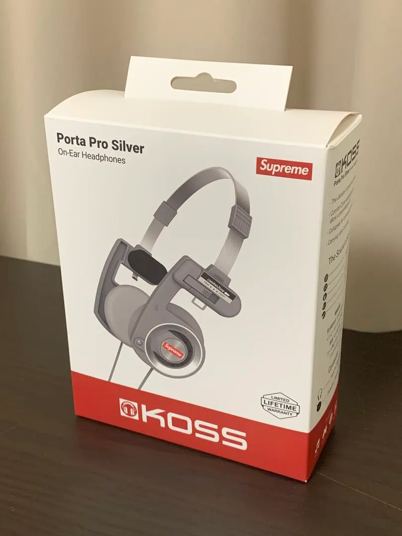 2026年最新】KOSS ヘッドホン supremeの人気アイテム - メルカリ