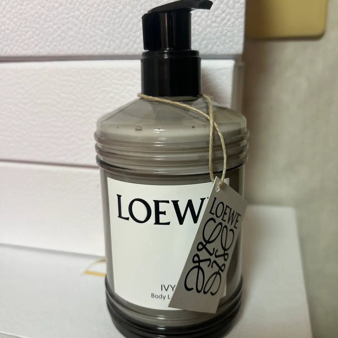 2026年最新】LOEWE ボディローションの人気アイテム - メルカリ