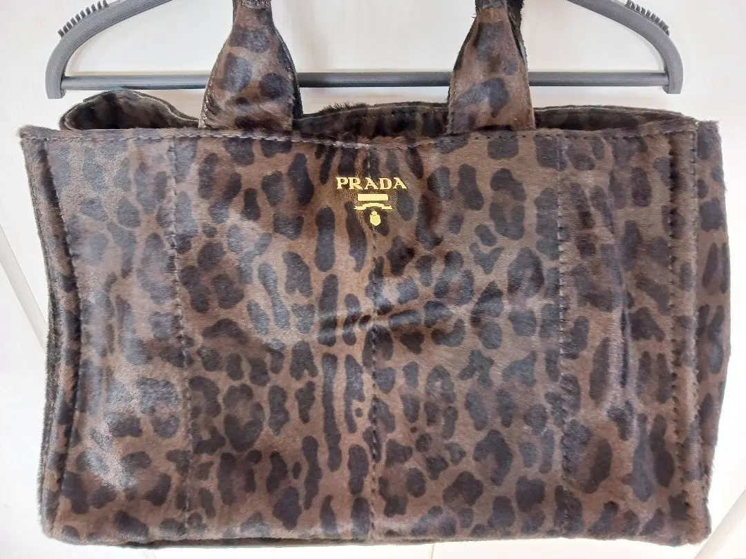 2026年最新】プラダ ハラコ バッグの人気アイテム - メルカリ