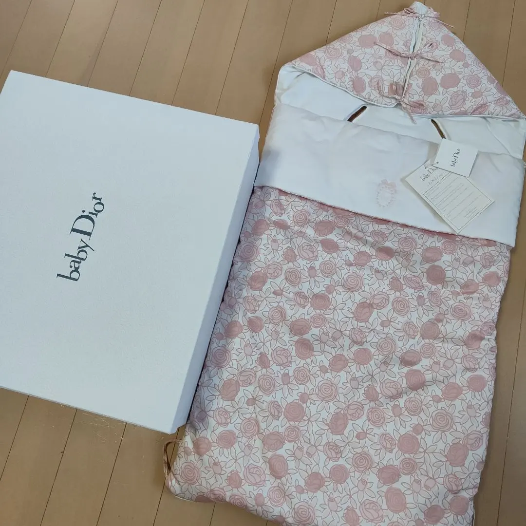 2026年最新】baby dior おくるみの人気アイテム - メルカリ