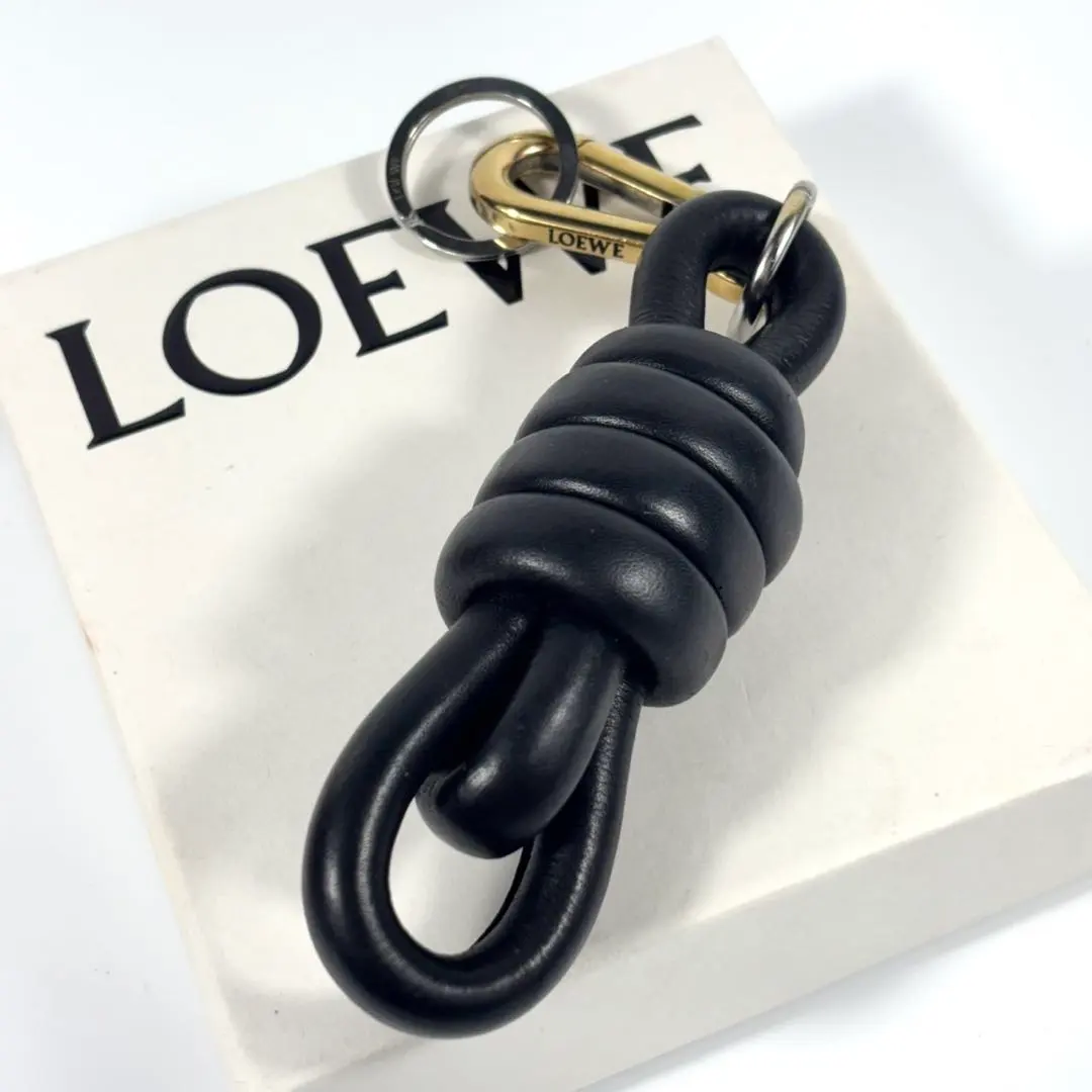 2026年最新】ロエベノットチャームの人気アイテム - メルカリ