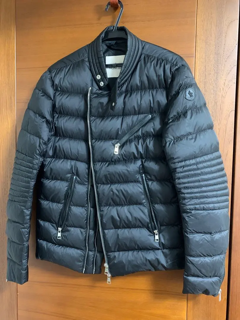 2026年最新】MONCLER AUBINの人気アイテム - メルカリ