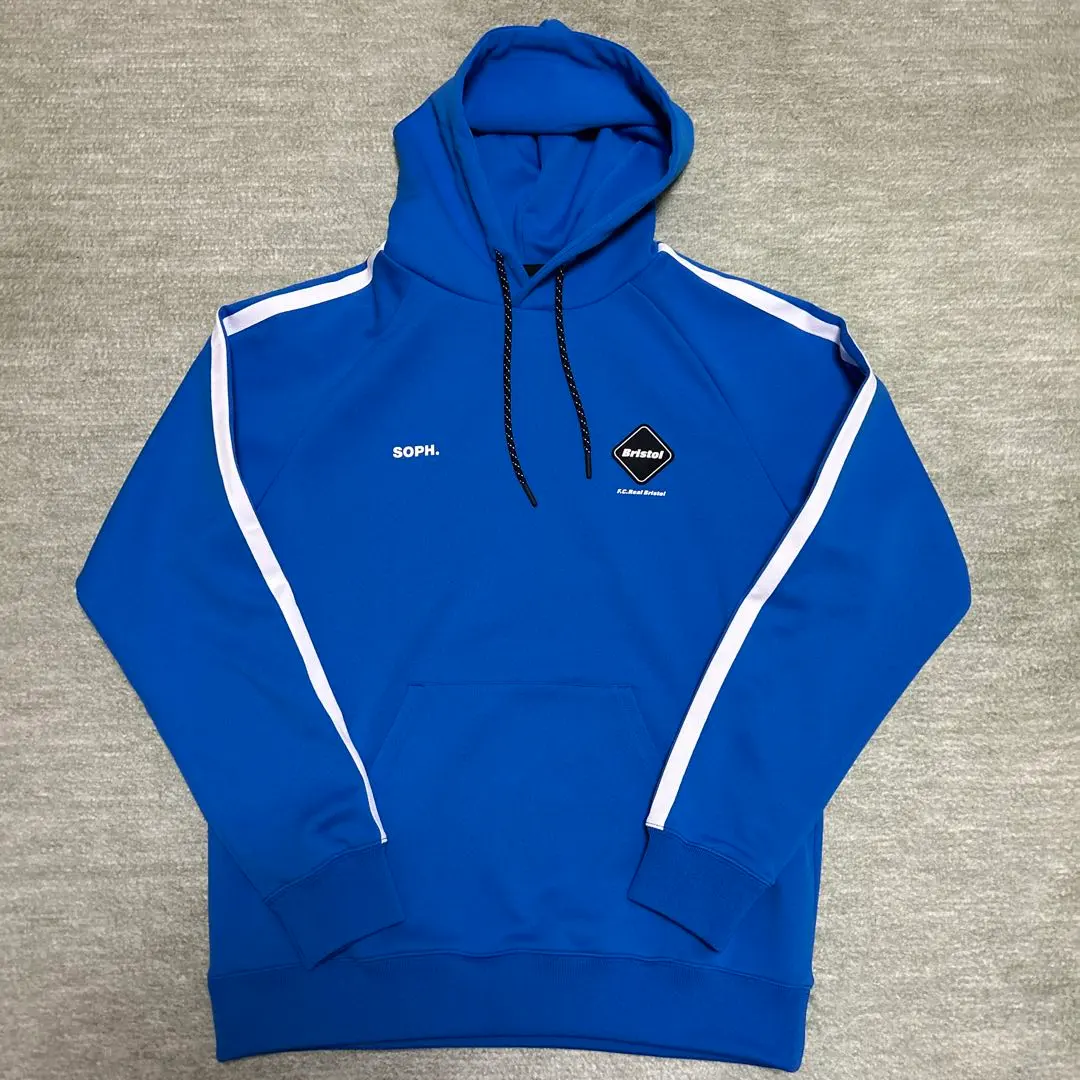 2026年最新】fcrbパーカー ゼブラの人気アイテム - メルカリ