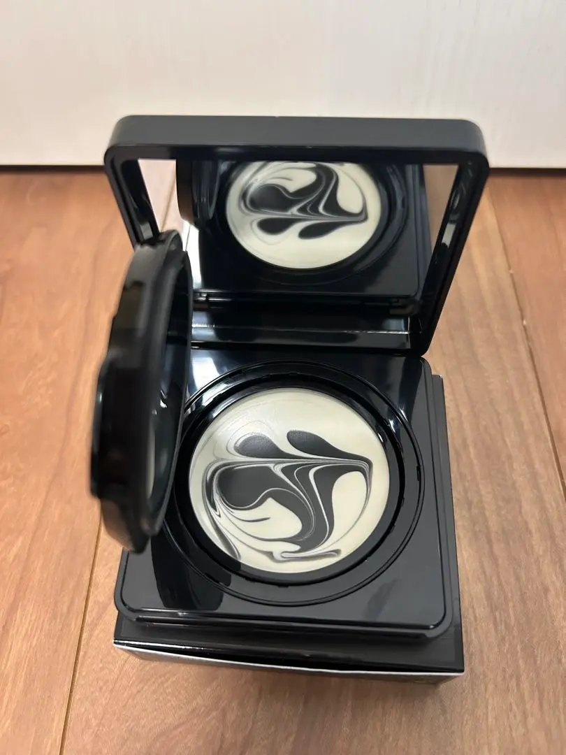 2026年最新】ソワンノワールuvコンパクトの人気アイテム - メルカリ