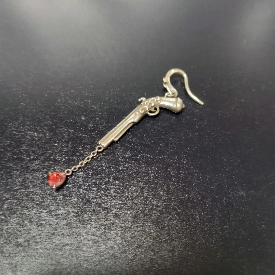 2026年最新】ローリーロドキン ピアスの人気アイテム - メルカリ