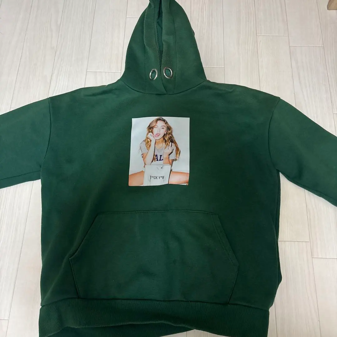 2026年最新】clairo パーカーの人気アイテム - メルカリ