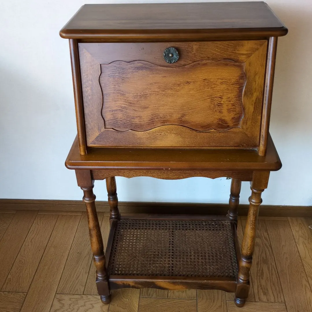 2026年最新】ライティング カリモクの人気アイテム - メルカリ