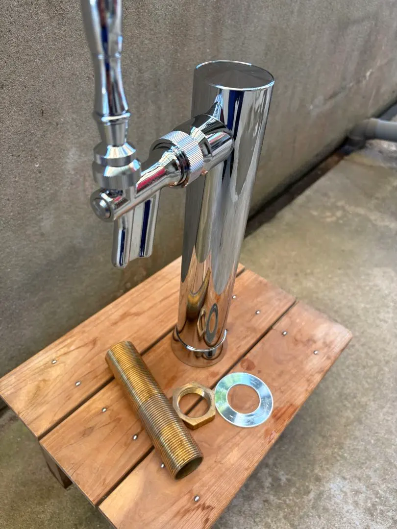 炭酸ガス5kg付‼️ 値引き交渉 可❗️ ビールサーバー氷冷式 タワー型