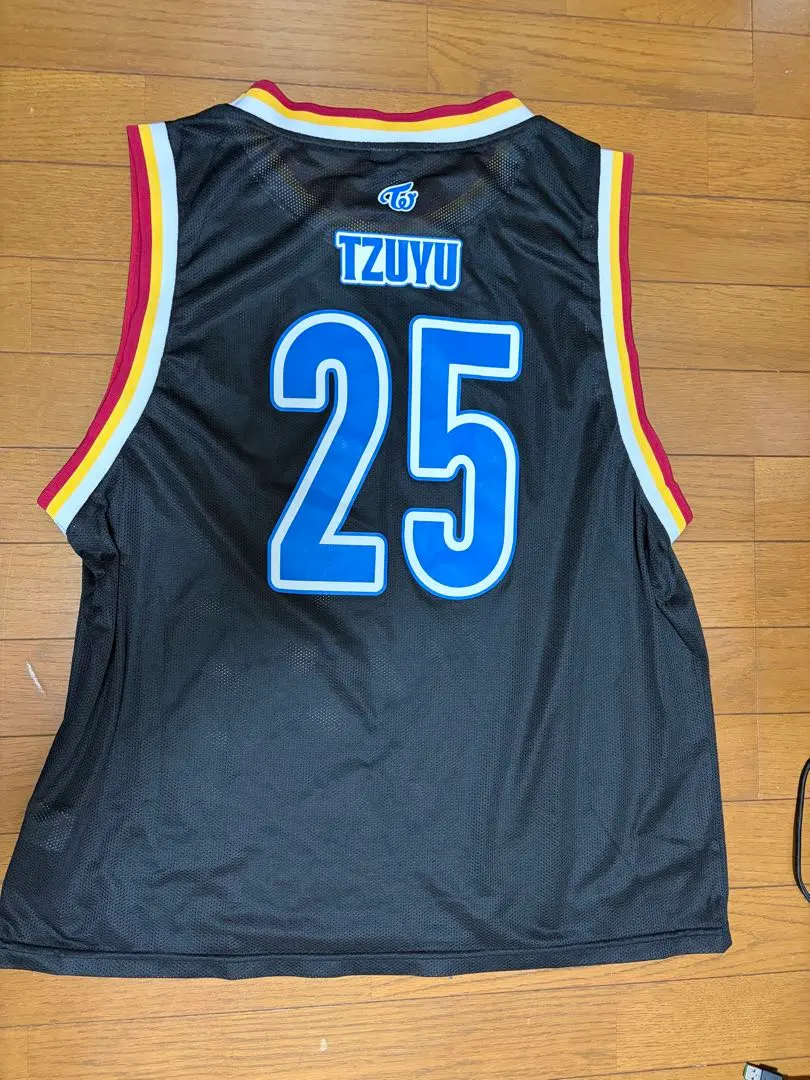 2026年最新】twice ユニフォーム ツウィの人気アイテム - メルカリ