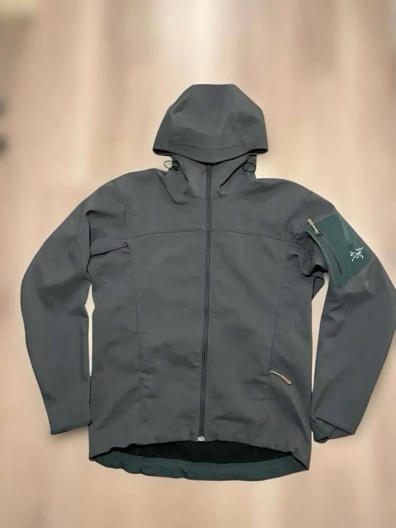 2026年最新】アークテリクス Epsilonの人気アイテム - メルカリ