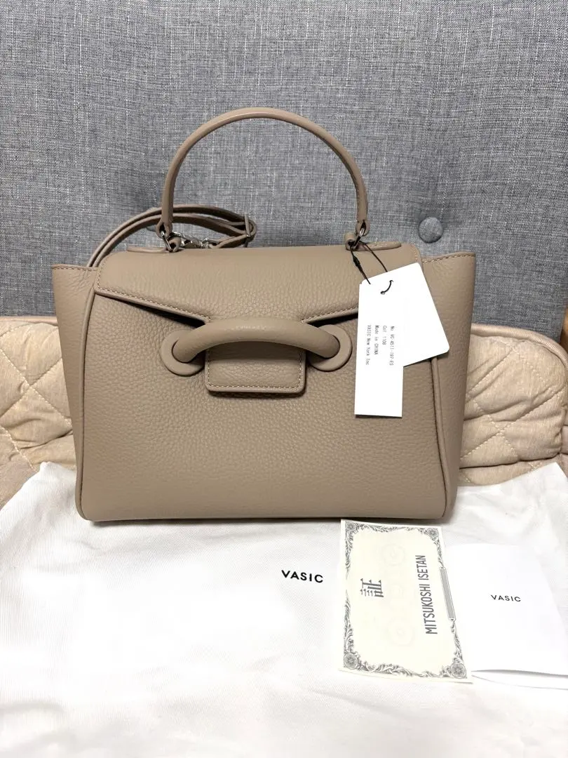 2026年最新】vasic everの人気アイテム - メルカリ