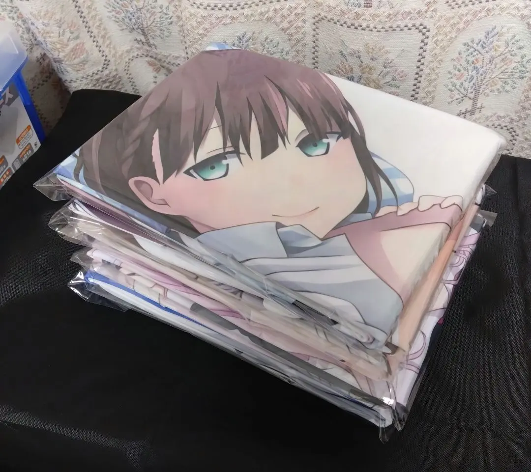 2026年最新】月曜日のたわわ 抱き枕カバーの人気アイテム - メルカリ