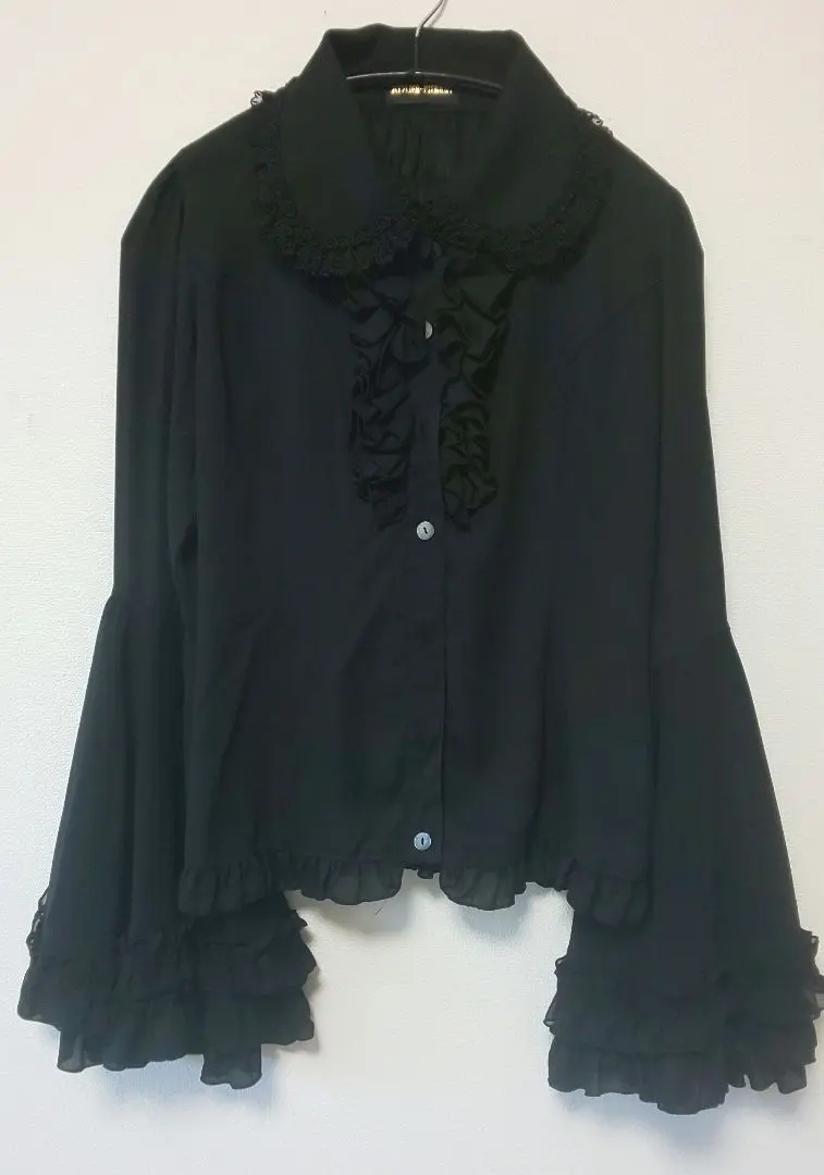 2026年最新】atelier boz ブラウスの人気アイテム - メルカリ