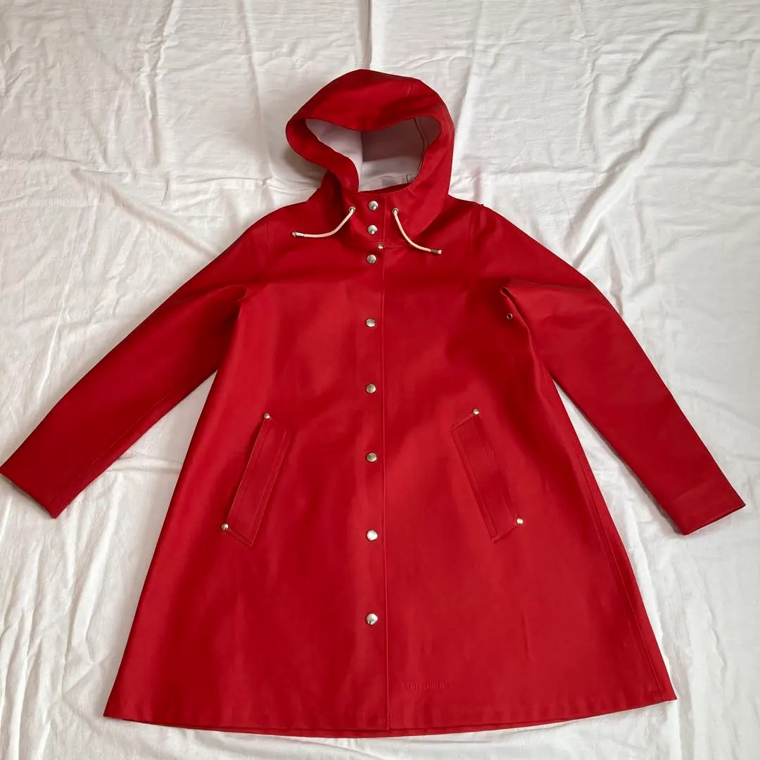 2026年最新】stutterheim レインコートの人気アイテム - メルカリ