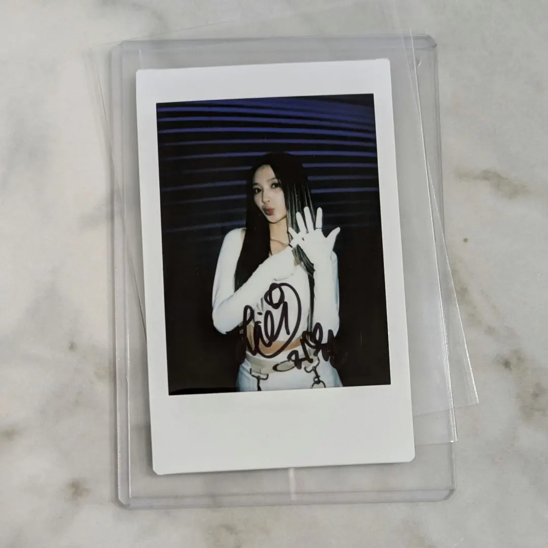 2026年最新】cherry bullet サインの人気アイテム - メルカリ