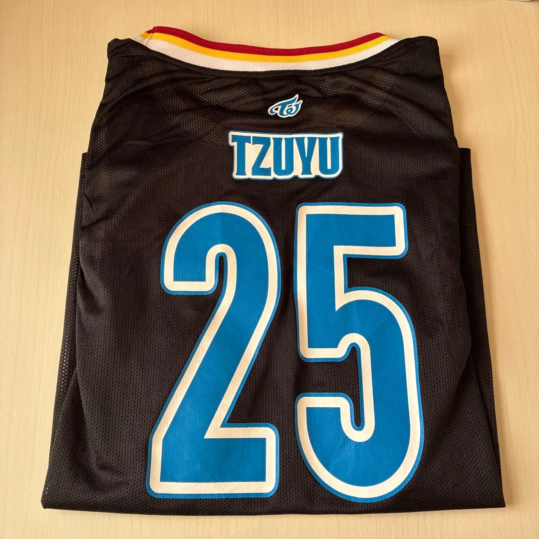 2026年最新】Twice ユニフォーム ツウィの人気アイテム - メルカリ