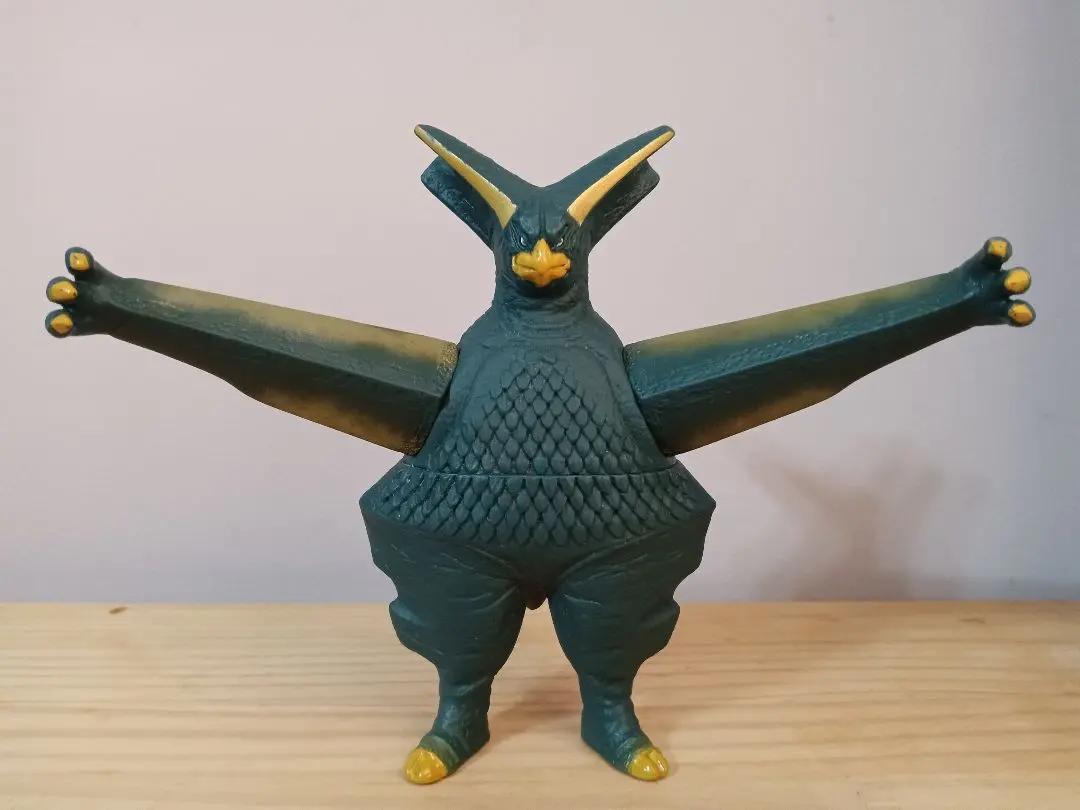 2026年最新】ソフビ ギエロン星獣の人気アイテム - メルカリ