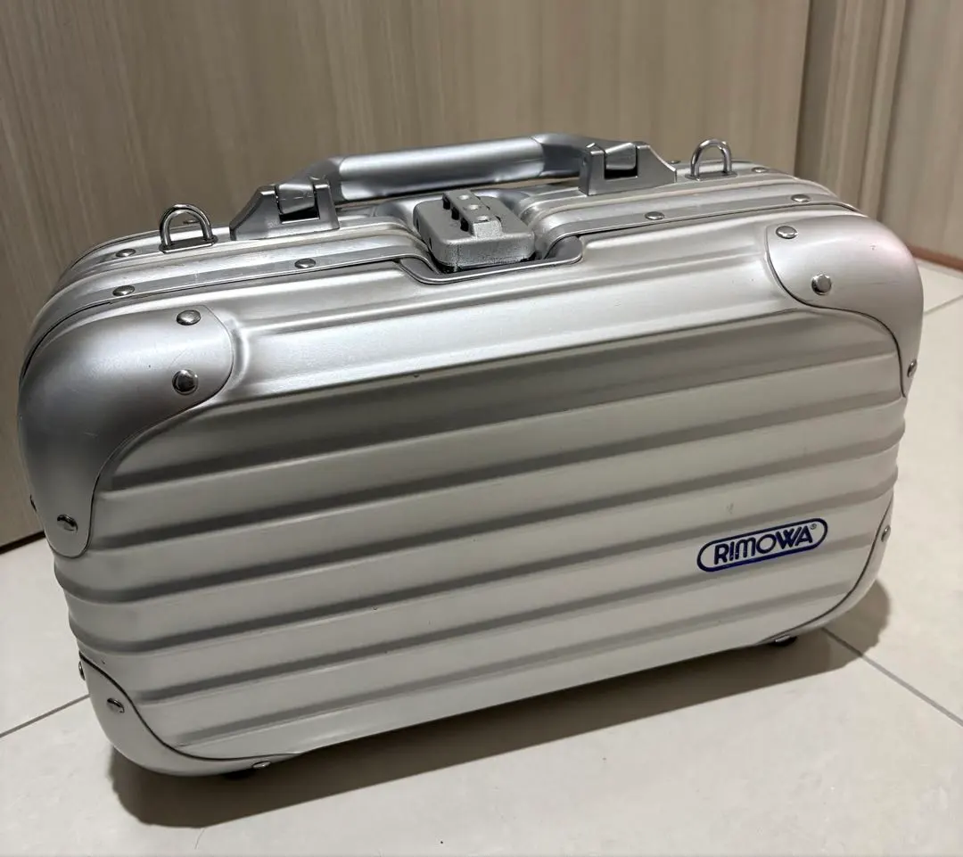 2026年最新】rimowa piccoloの人気アイテム - メルカリ
