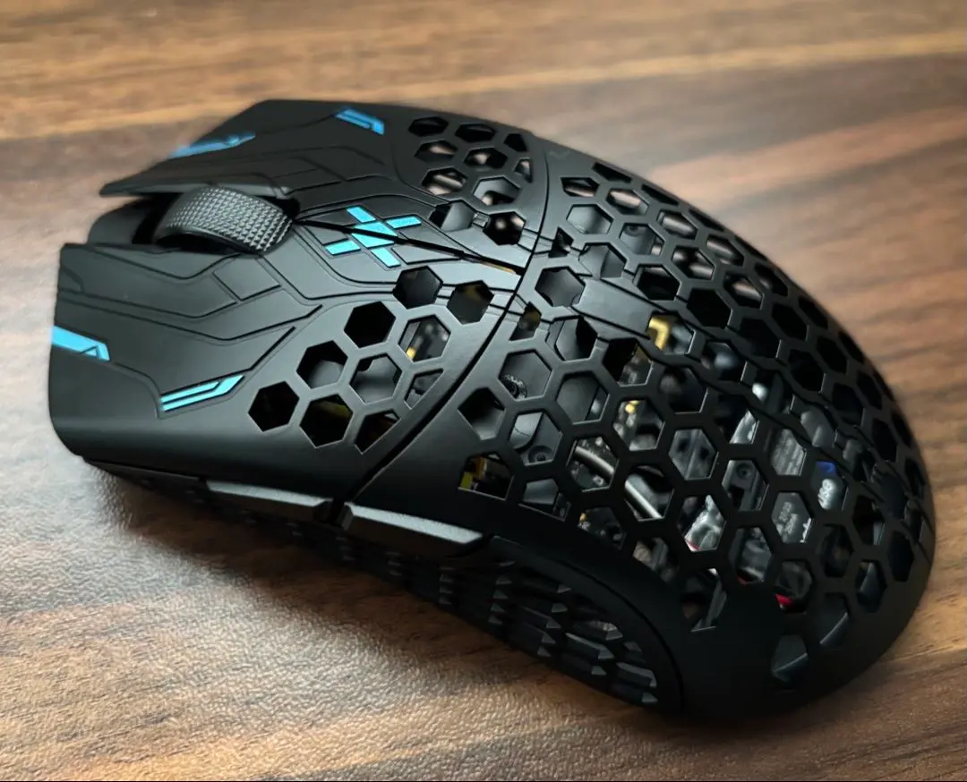 2026年最新】finalmouse ultralight phantomの人気アイテム - メルカリ