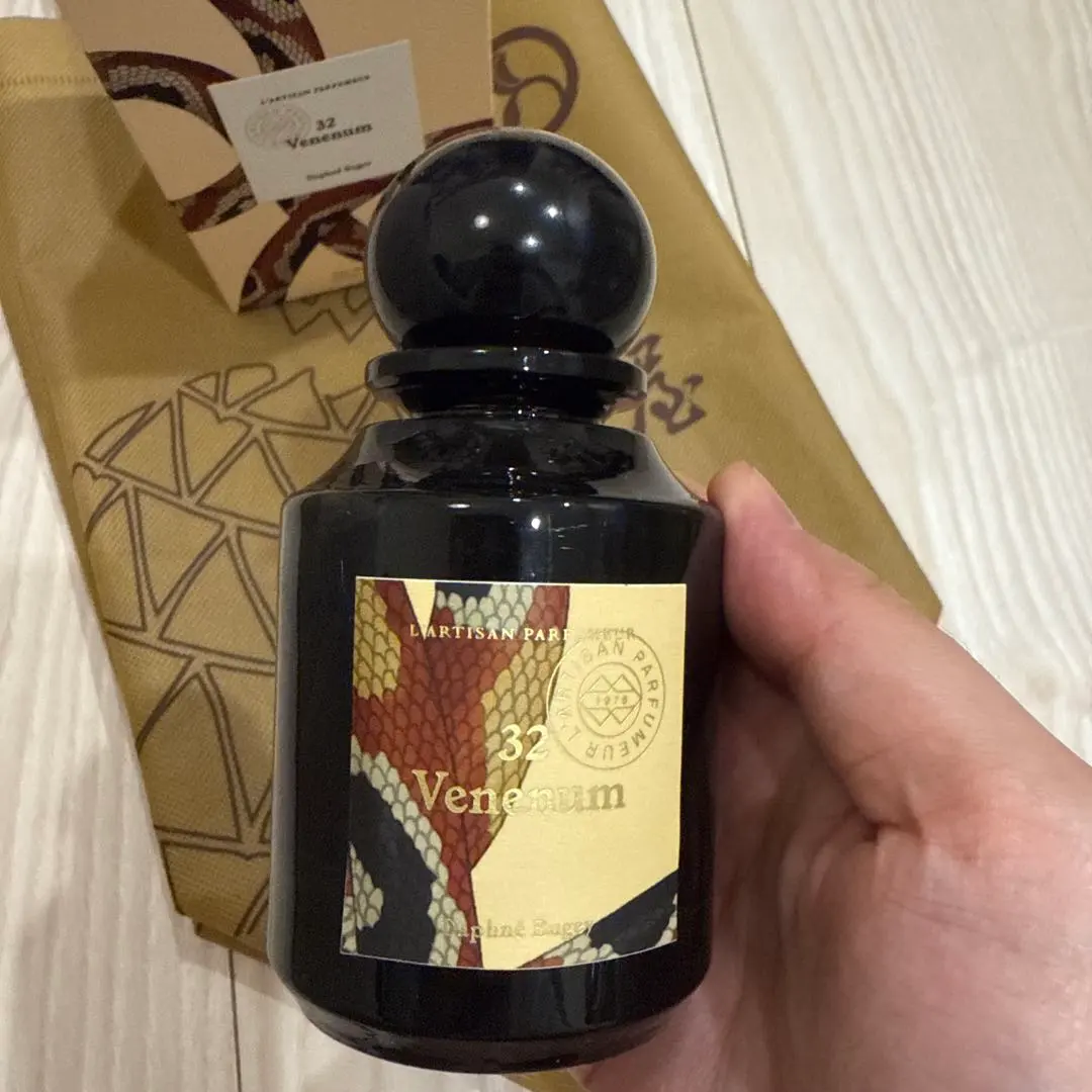 2026年最新】ヴェネナムの人気アイテム - メルカリ