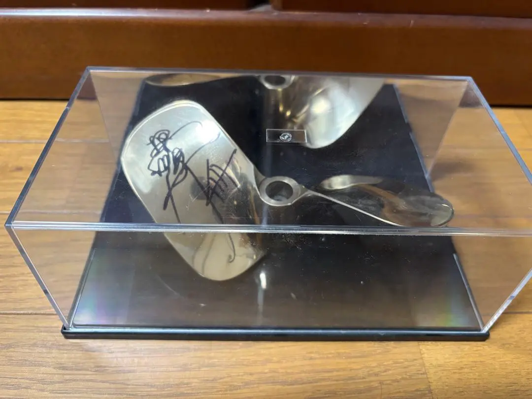 2026年最新】サイン入りプロペラの人気アイテム - メルカリ