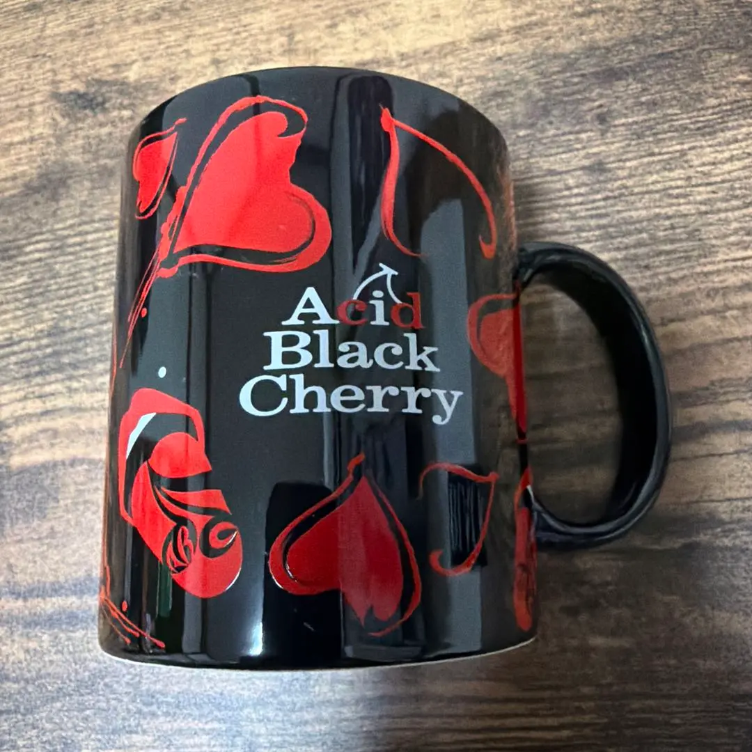 2026年最新】acid black cherry カップの人気アイテム - メルカリ