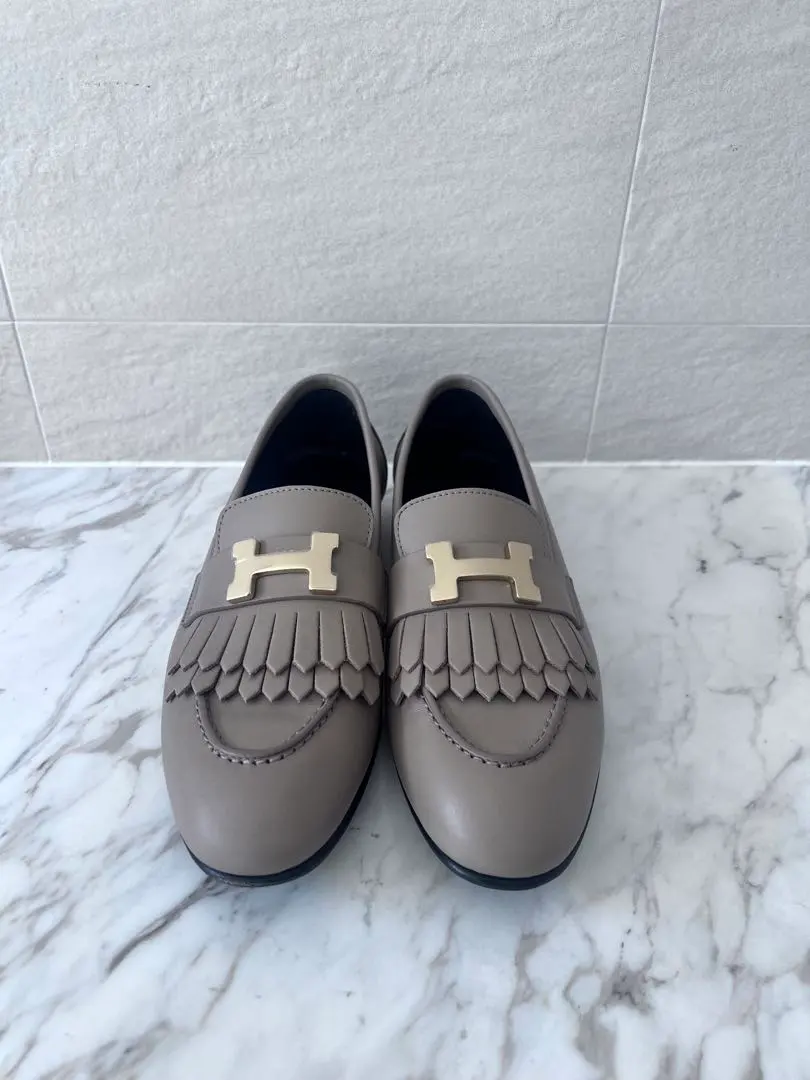 2026年最新】エルメスモカシンロワイヤルの人気アイテム - メルカリ